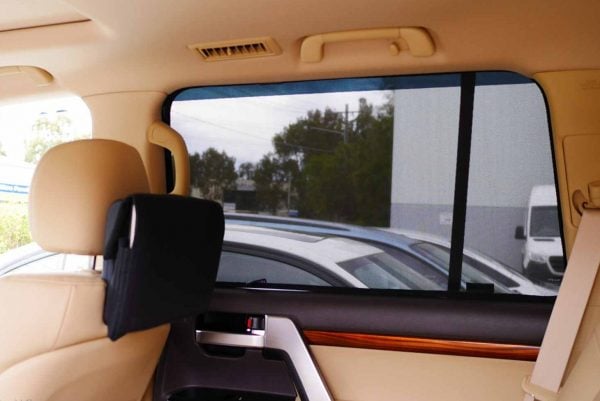 Details about   Ford Explorer 2011-2019 59"x 30" Stand Up Universal Fit Windshield Sun Shade 