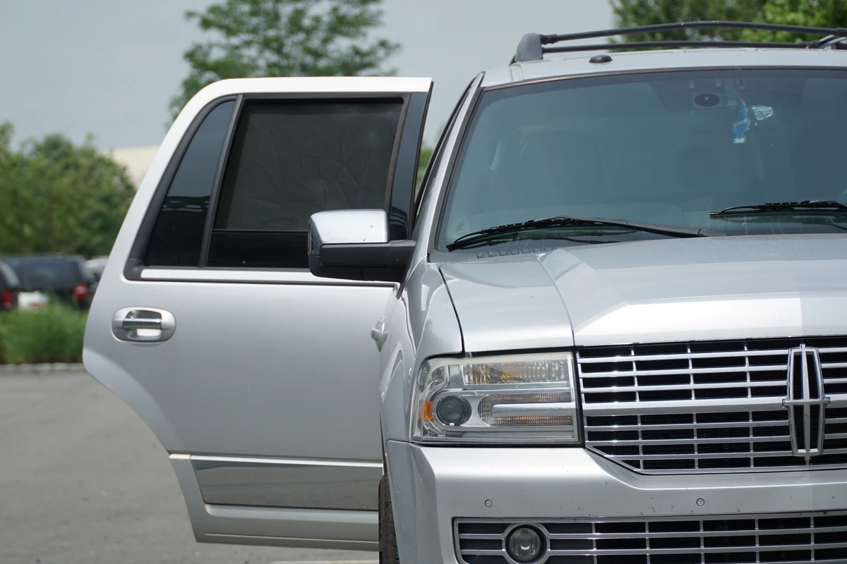 Ford Expedition | Lincoln Navigator 3rd Gen Rear Door Car Window Sun Shades (2007-2017)